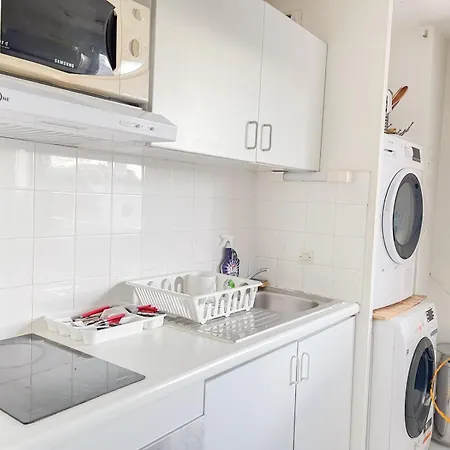 Sous Le Soleil, Parking, Piscine, Proche Hopitaux Et Facs Apartmán